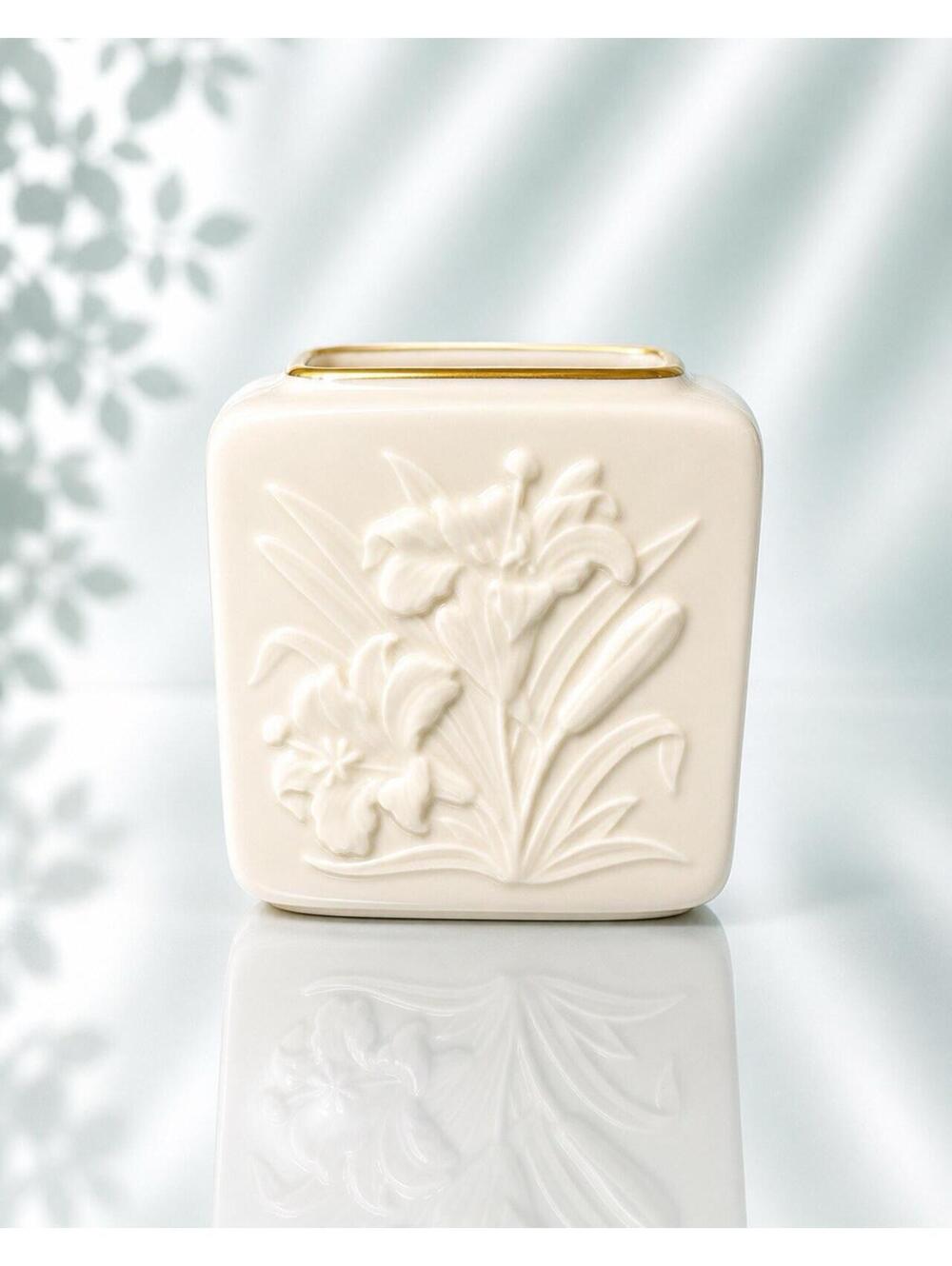 Lenox USA 1970s Tiger Lily Ivory Porcelain Gold Trim Square Bud Vase, 4x1.75x4”